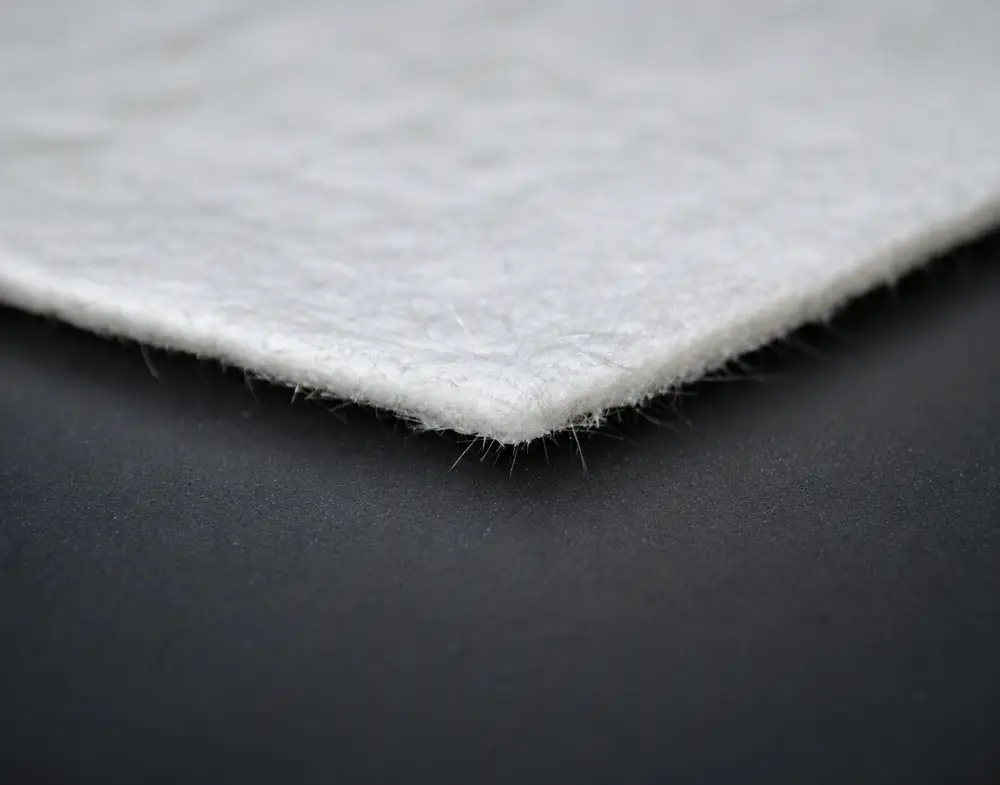 WedGel 650EV aerogel pad for BESS, 1 mm, e-glass carrier, corner close-up