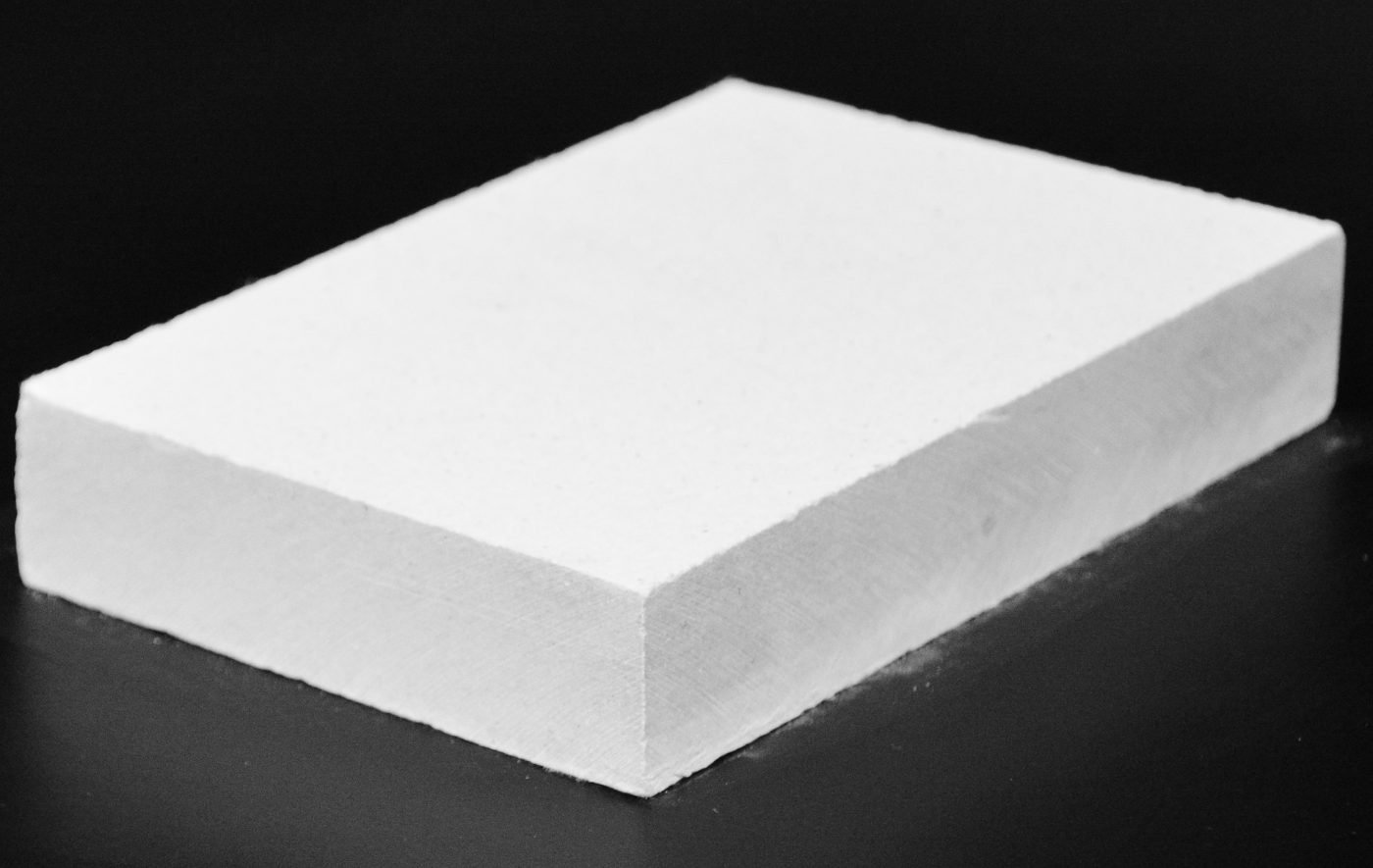 Fire resistant calcium silicate board, high density grade for 1000 °C fire protection