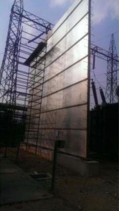 Free-standing 10 m by 9 m transformer fire barrier wall in WedgeSCB steel composite boards at Jindal Steel and Power, Raigarh